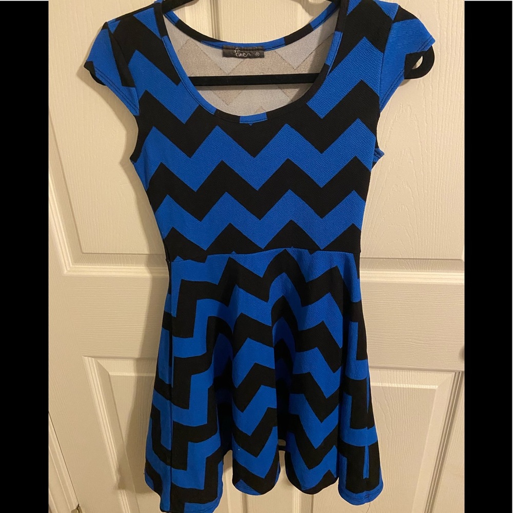 Black & blue chevron dress